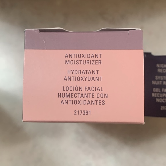 Mary Kay Time Wise miracle set for Combination to oily skin NIB - Picture 13 of 13